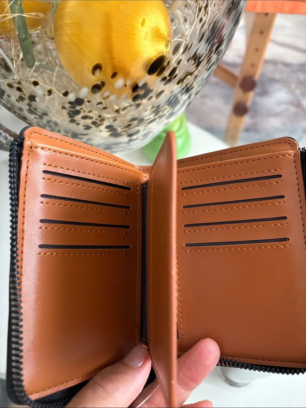 Aiks Kangaroo black leather